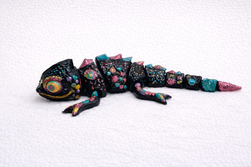 Articulated Chameleon Figure – Handpainted Custom 3D Printed Model