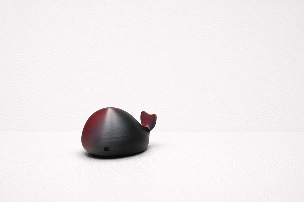 3D Printed Whale Ornament / Desk Figure