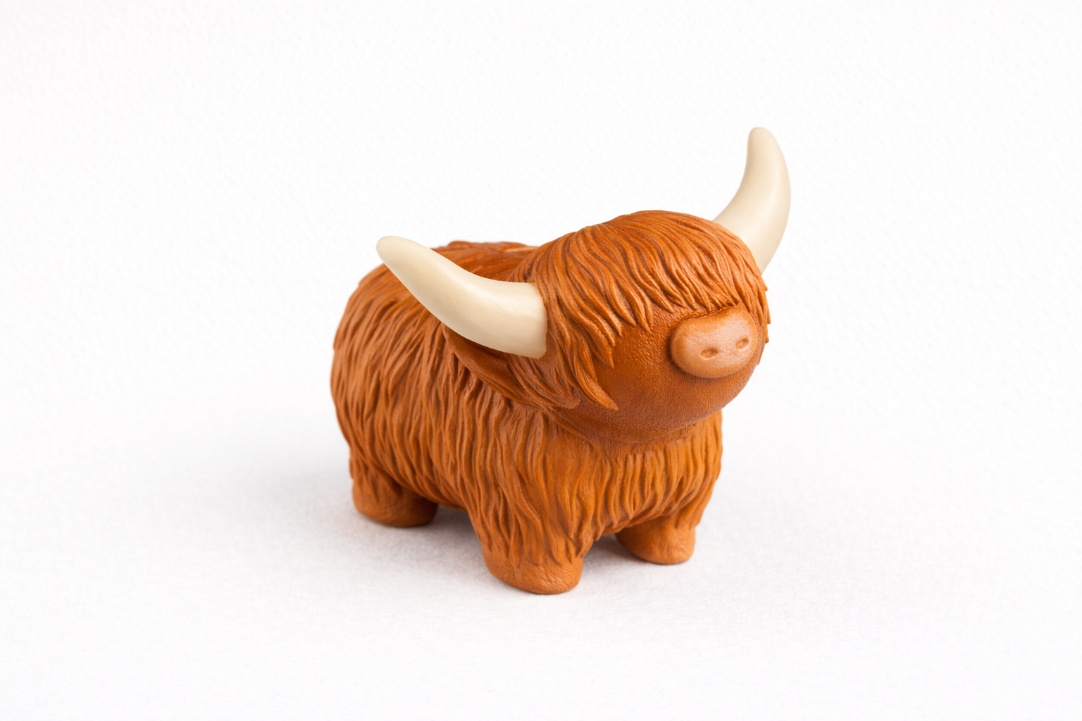 Custom Highland Cow Figurine – Handmade 3D Printed Decorative Sculpture