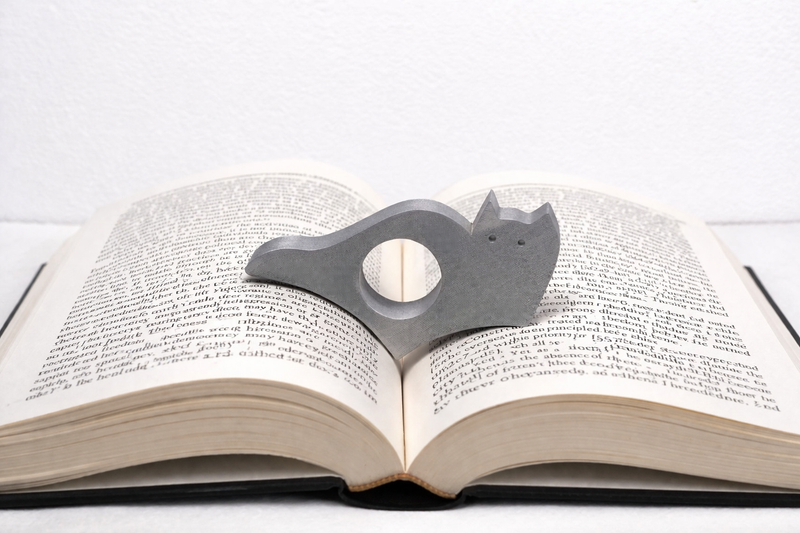 Cat shaped 3D printed page holder for one handed reading
