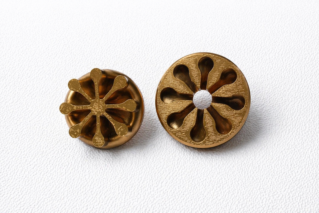 Decorative Spiral Disc / Fidget-Style Desk Piece – 3D Printed